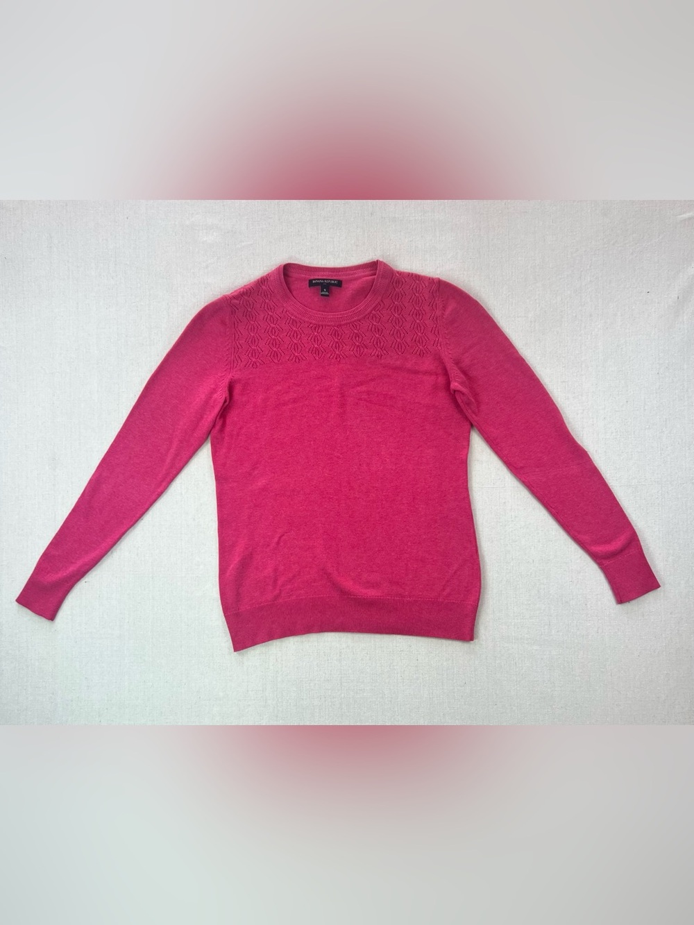 Women’s Bright Pink  Effortless Lightweight Preppy Casual Crewneck Sweater -S